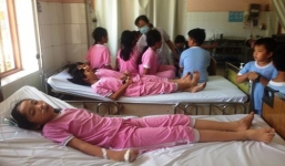 TP Hồ Chí Minh: Thầy cô phải thử thức ăn trước khi cho học sinh ăn