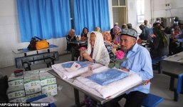 Choáng đám cưới giữa 'phi công trẻ' 70 tuổi và cô dâu 113 tuổi