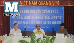 Chùm ảnh Phó Thủ tướng Nguyễn Xuân Phúc làm việc với Hội Luật gia