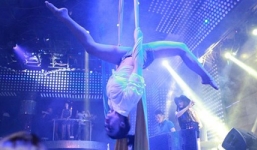 Hàng trăm cảnh sát đột kích vũ trường ăn chơi bậc nhất Thủ đô