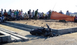 Phát hiện thi thể thiếu nữ chết bất thường trên đường