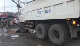 Bị xe ben đâm, nam thanh niên chết thảm