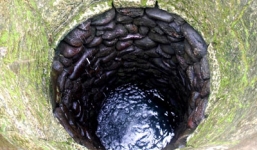 Thảm kịch: Xuống giếng vớt 15.000 đồng, 7 người tử vong