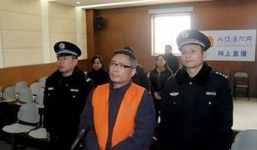 Quan tham Trung Quốc đặt mục tiêu ngủ với 1.500 phụ nữ