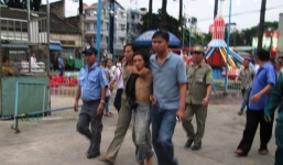 Con nghiện ma túy  điên cuồng đâm chết thiếu nữ vì xin không được 