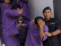 Thiếu nữ 15 tuổi bị 38 người đàn ông hiếp dâm tập thể