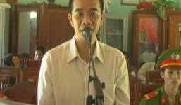 Đi thăm người yêu tiện tay lấy trộm đồ rồi bỏ trốn