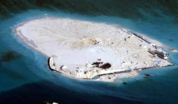 Trung Quốc lại điều tàu cải tạo tới hai bãi đá thuộc quần đảoTrường Sa