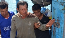 Tàu hải giám TQ phun vòi rồng, 1 ngư dân Việt Nam bị thương nặng