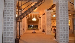 Cận cảnh khách sạn làm bằng muối độc nhất vô nhị 