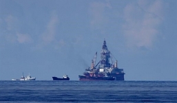 Tàu Trung Quốc tạo hiện trường giả vu khống tàu cá Việt Nam