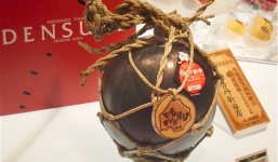 Giải nhiệt mùa hè với dưa hấu giá 70 triệu