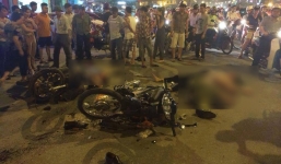 Hà Nội: Tai nạn kinh hoàng, 4 thanh niên gục trên vũng máu