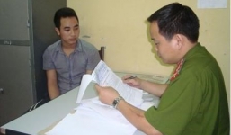 Cố tình đâm xe làm quen, 'hotboy' giăng bẫy lừa thiếu nữ cả tin