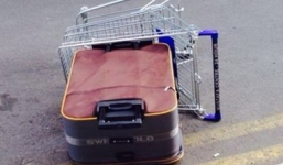 Phát hiện thi thể bị cắt cụt chân trong vali