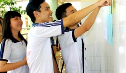 2 học sinh trường tư thục đạt thủ khoa tốt nghiệp THPT 2014