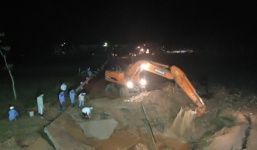 Đường ống vỡ, 70.000 hộ dân Hà Nội lại mất nước