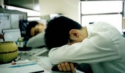 Người Việt ngủ trưa là vì lười nhác!