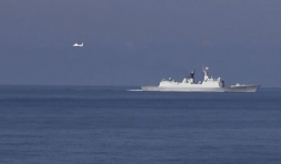 Trung Quốc dùng máy bay chiến đấu hăm dọa tàu Việt Nam
