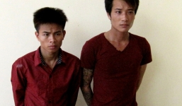 Tên cướp vung kiếm chém thẳng vào đầu nạn nhân để tẩu thoát