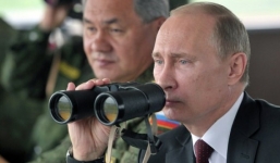 Putin lệnh cho các lực lượng miền Trung 'sẵn sàng chiến đấu'