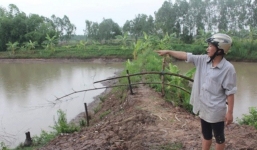 Nghệ An: Hai anh em ruột ngã xuống ao chết đuối