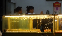 Công bố đặc điểm nhận dạng, của hai thanh niên cướp tiệm vàng bằng súng