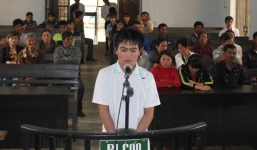 Hiếp dâm trẻ em xong, kêu nạn nhân nấu mì để ăn