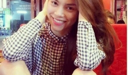 Dáng ngồi khó đỡ của Hồ Ngọc Hà khiến fan 'điên đảo'