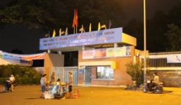 Đang ngồi trong lớp ôn thi ĐH, nam sinh bỗng nhảy lầu tự tử