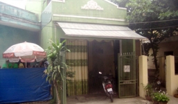 'Phi công' 17 tuổi rơi vào bẫy tình của U40