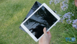 Xuất hiện mô hình iPad Air 2 mỏng như tờ giấy, có cảm biến vân tay