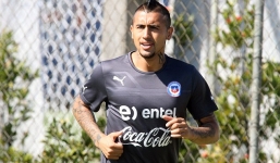 M.U bạo chi: Sau Luke Shaw là Arturo Vidal