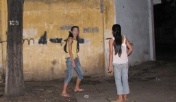 Những con đường mại dâm và quán cà phê 'tới Z' ở Sài Gòn