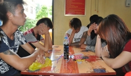 Tổ chức sinh nhật cho bạn gái bằng bữa tiệc ma túy đá