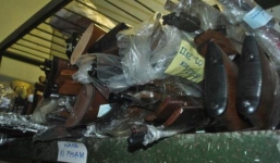 Tháo rời súng vận chuyển qua đường hàng không