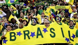 Brazil mất 13,5 tỷ USD vì dân nghỉ việc xem World Cup 2014