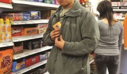 Câu chuyện về người Việt ăn cắp và cách đối xử của cảnh sát Nhật Bản