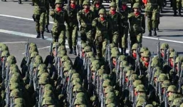 Nhật Bản nới Hiến pháp đẩy Trung Quốc vào thế 'ngồi trên đống lửa'