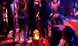 “Thượng đế” bị đánh chết vì gọi “chân dài” nhưng... chỉ bo 50 ngàn đồng