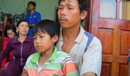 Trung Quốc dùng súng khống chế, bắt giữ tàu cá cùng 6 ngư dân Việt Nam