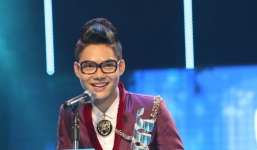 Con trai Hoài Linh: Tôi chưa cởi đồ cũng đã nổi tiếng 