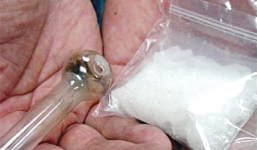 Bản tin 113 – chiều 8/7: Bắt “sơn nữ” cùng số hàng đá gần 2 tỷ đồng…