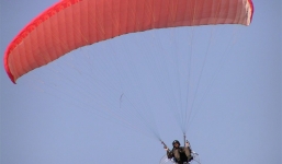 Vụ máy bay rơi ở Hòa Lạc: Nạn nhân từng bay dù qua khán đài SEA game 22