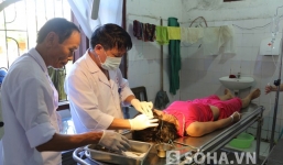 Chồng đánh vợ bất tỉnh trên đường rồi bỏ đi