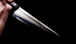 Đâm thủng gan một người bằng dao Thái Lan