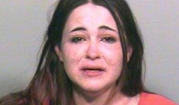 Cuồng yêu, chỉ cả tỷ đồng để gọi điện níu kéo bạn trai cũ