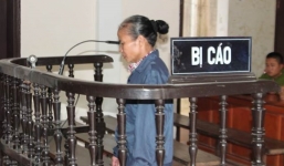 Bị đánh đập vì không chịu “quan hệ”, vợ dùng cuốc bổ chết chồng