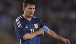 Messi đổ lỗi thất bại cho các tiền đạo Argentina