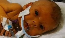 Cha mất con được vô số người lạ giúp đỡ nhờ khẩn cầu trên mạng